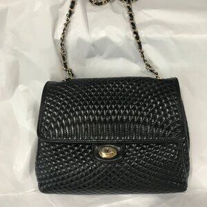 VINTAGE QUILTED LEATHER BAG (PREOWNED)